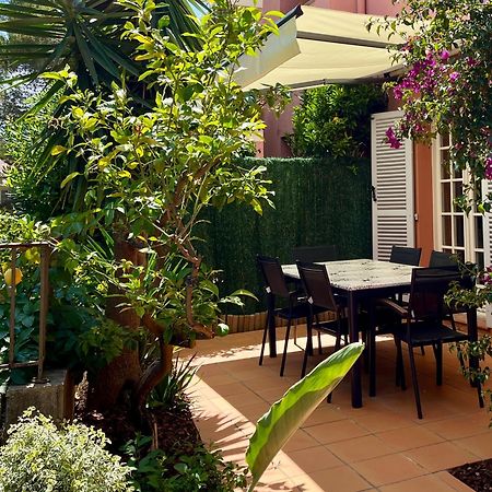 Village Typique - Piscine - Grande Terrasse Ombragee - Logement Climatise Мужен Экстерьер фото